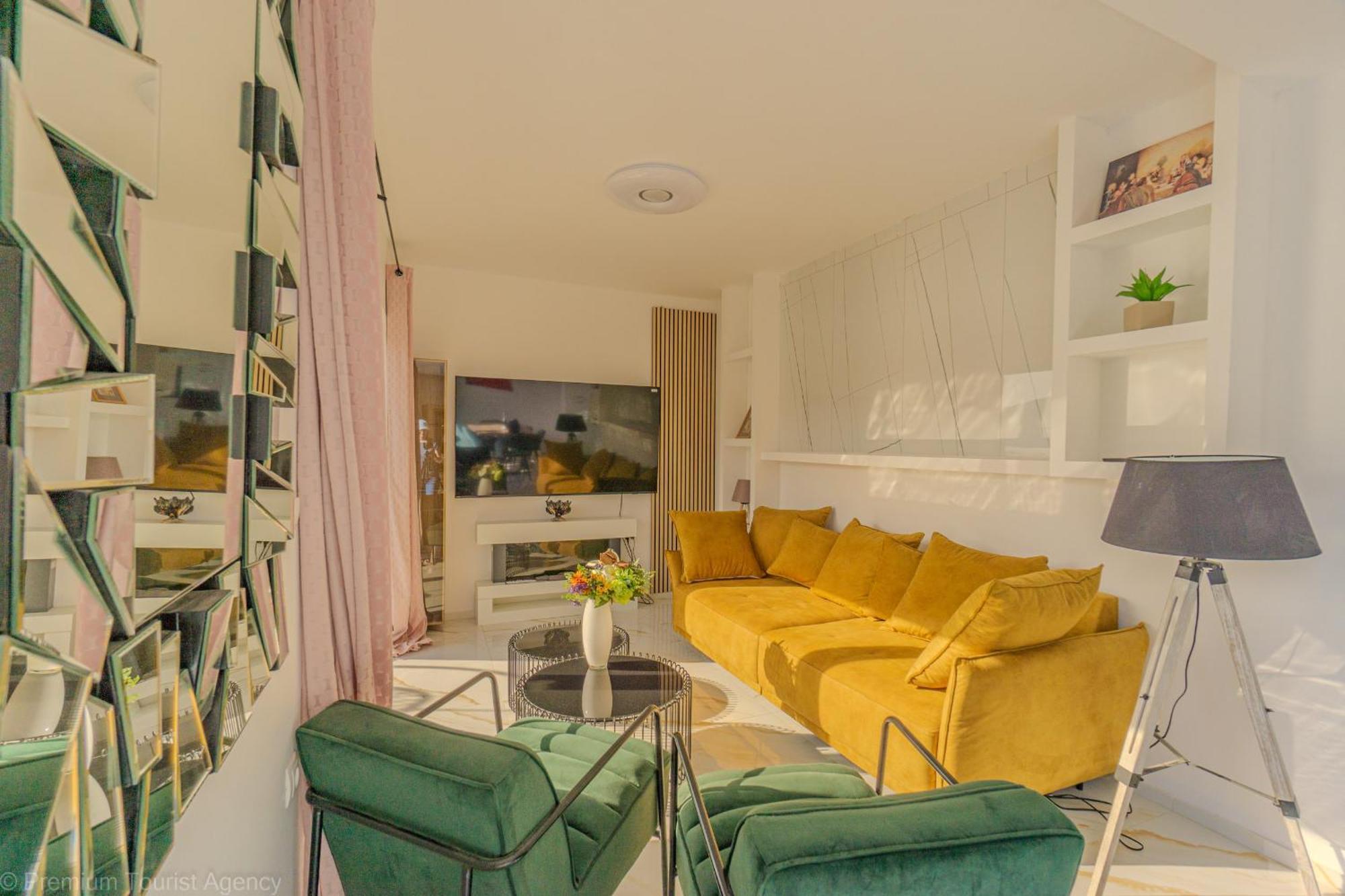 Ivica Super Comfortable, Newly Furnished Apartment In A Top Location Metajna Ngoại thất bức ảnh