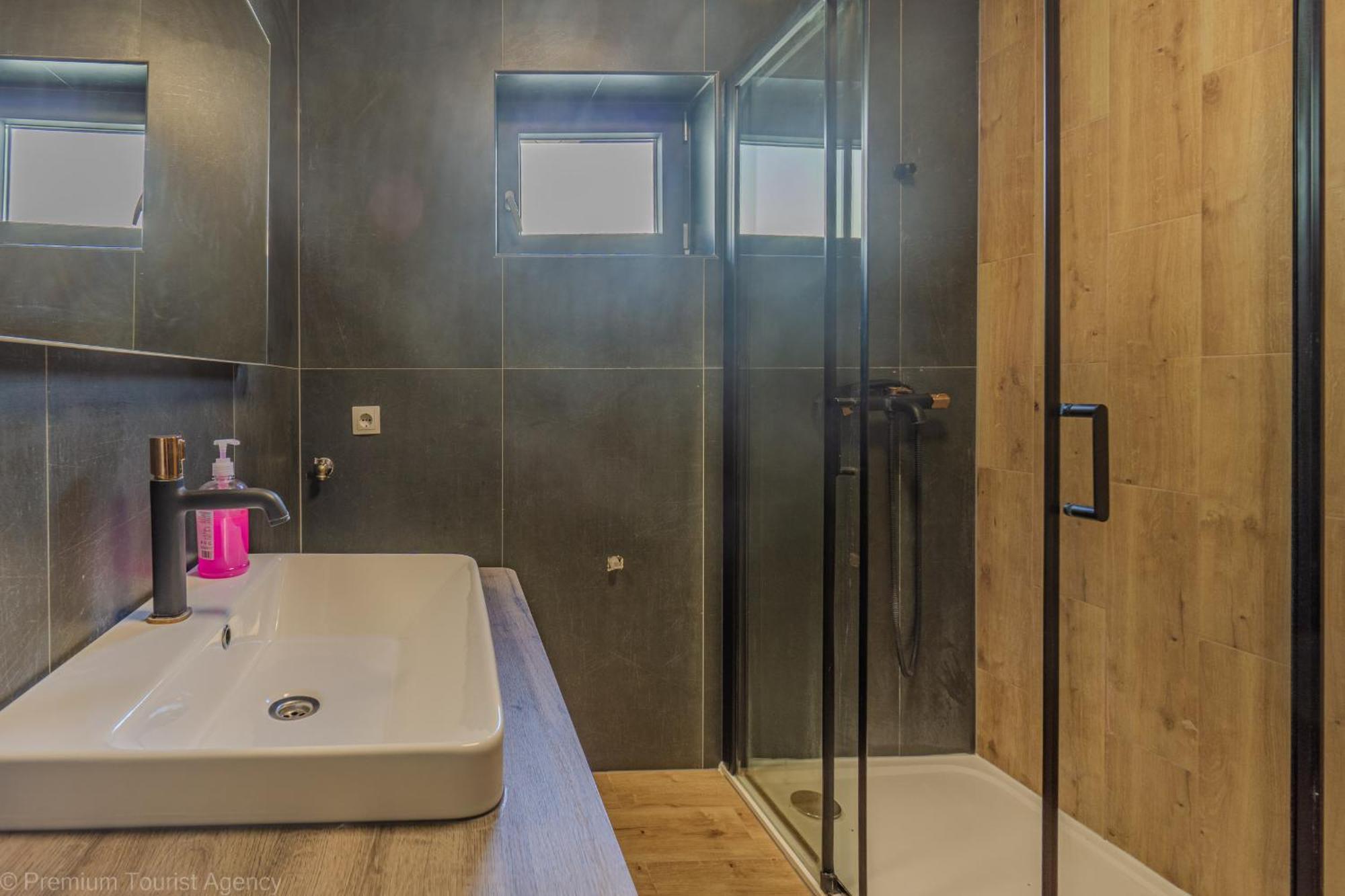 Ivica Super Comfortable, Newly Furnished Apartment In A Top Location Metajna Ngoại thất bức ảnh