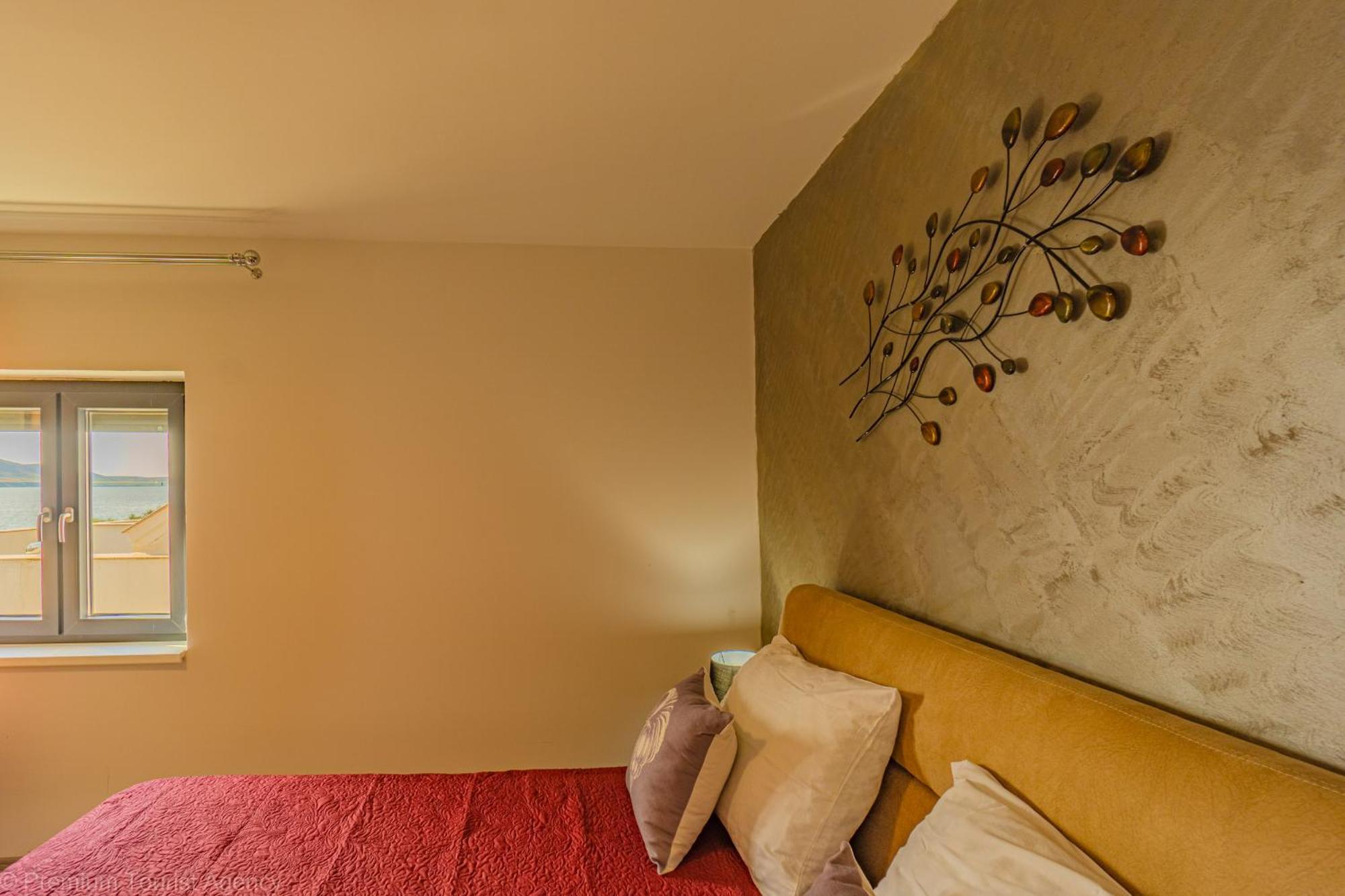 Ivica Super Comfortable, Newly Furnished Apartment In A Top Location Metajna Ngoại thất bức ảnh